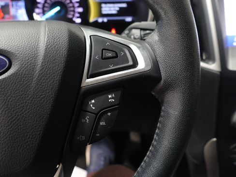Used 2020 Ford Edge SEL FWD image 36