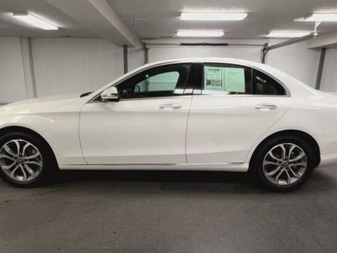 Used 2018 Mercedes-Benz C 300 4MATIC Sedan image 5