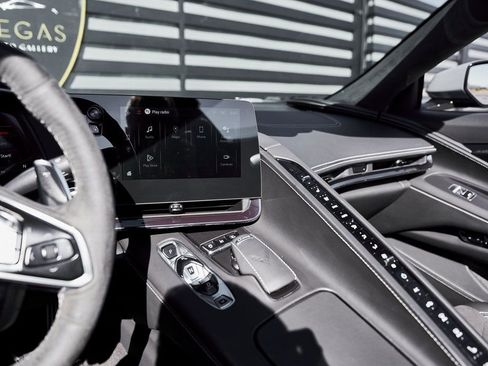 Used 2024 Chevrolet Corvette Stingray Premium Conv w/ Z51 Performance Package image 58