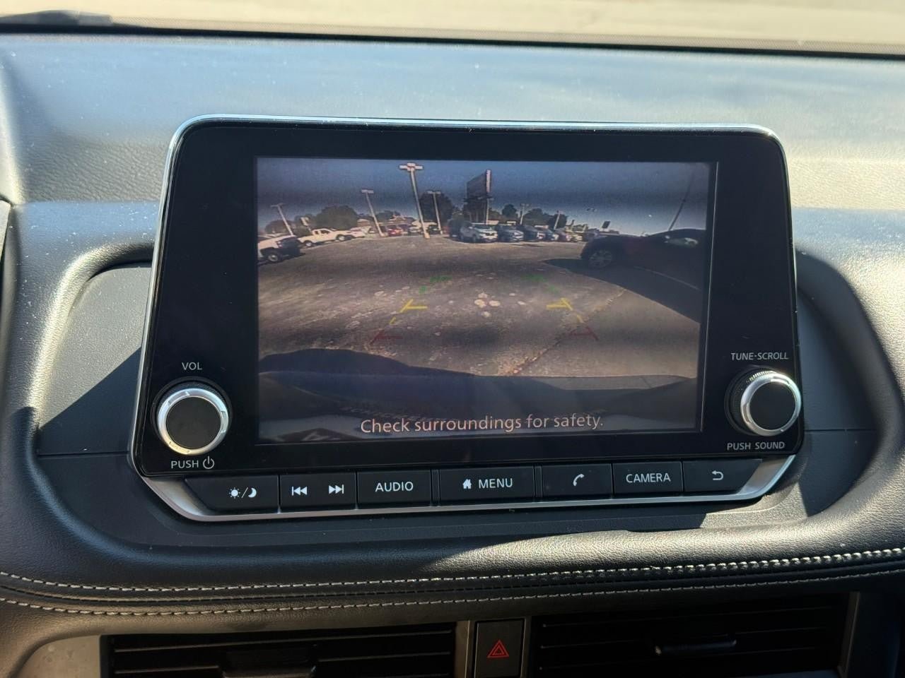Used 2024 Nissan Rogue S FWD image 22