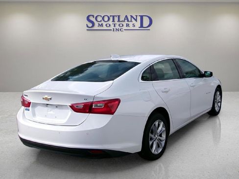 Used 2025 Chevrolet Malibu LT FWD image 5
