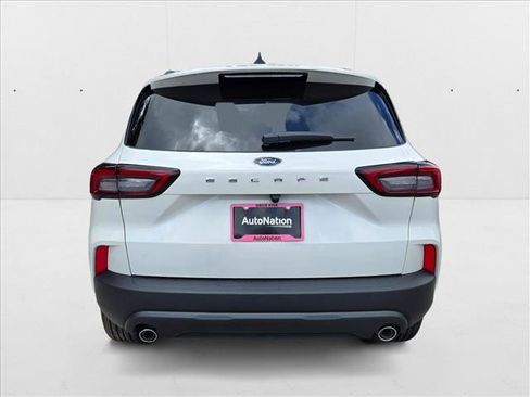 New 2025 Ford Escape ST-Line image 8