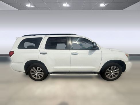 Used 2014 Toyota Sequoia Limited image 7
