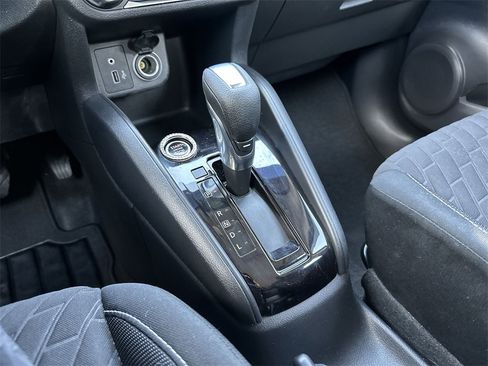 Certified 2022 Nissan Kicks S image 19