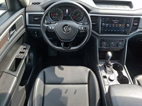 Used 2018 Volkswagen Atlas SE AWD/4WD image 12