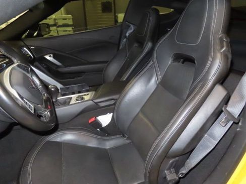 Used 2018 Chevrolet Corvette Z06 w/ Battery Protection Package image 10