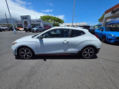 Used 2019 Hyundai Veloster N N FWD image 4