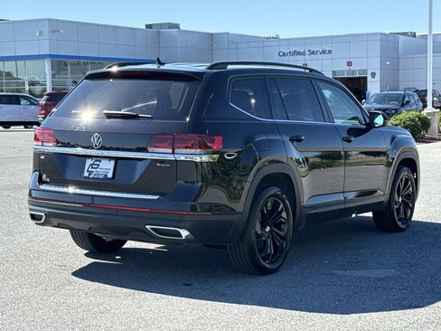 Used 2023 Volkswagen Atlas SE w/ Black Wheel Package AWD/4WD image 25