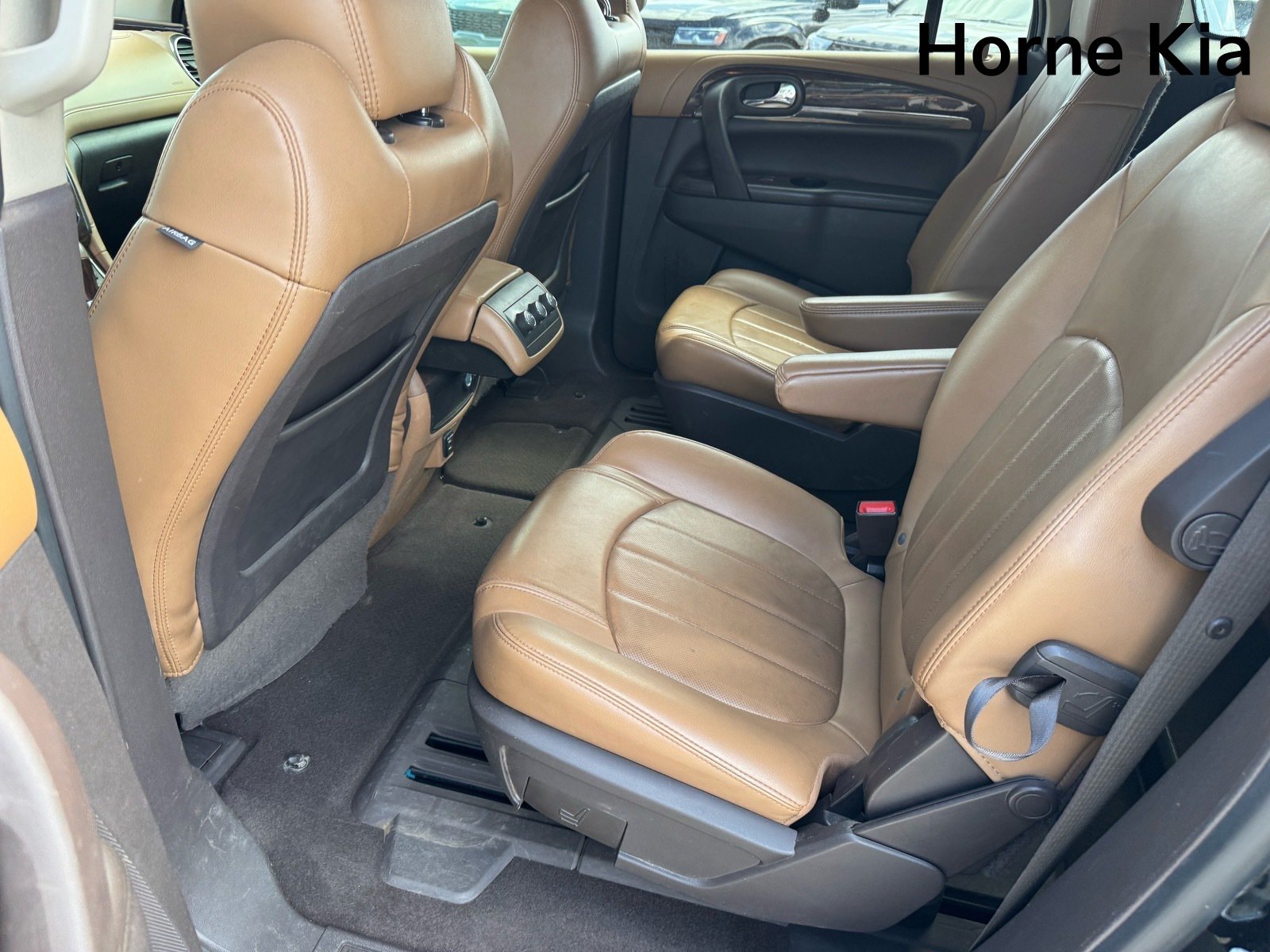 Used 2016 Buick Enclave Leather FWD image 12