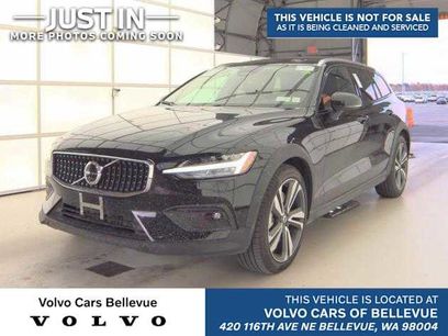 Used 2025 Volvo V60 B5 Cross Country Plus