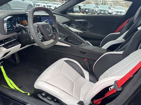 Used 2023 Chevrolet Corvette Stingray Premium Conv image 7