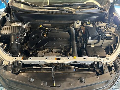 Used 2019 Chevrolet Equinox LT AWD/4WD image 22