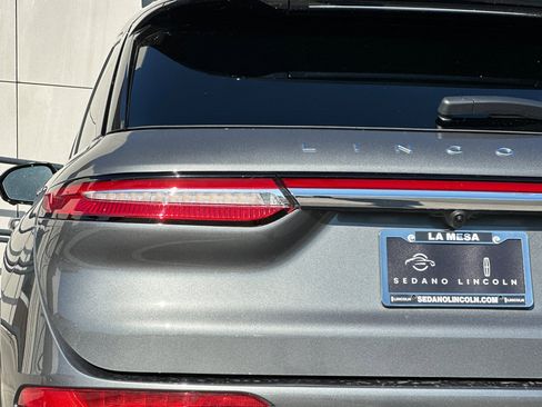 New 2025 Lincoln Corsair Reserve image 26