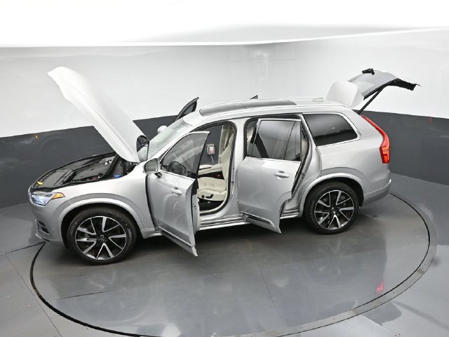 Used 2024 Volvo XC90 B6 Plus w/ Protection Package Premier AWD/4WD image 50