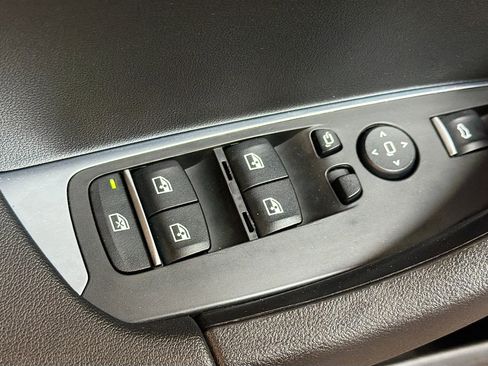 Used 2019 BMW X3 xDrive30i w/ Convenience Package image 15