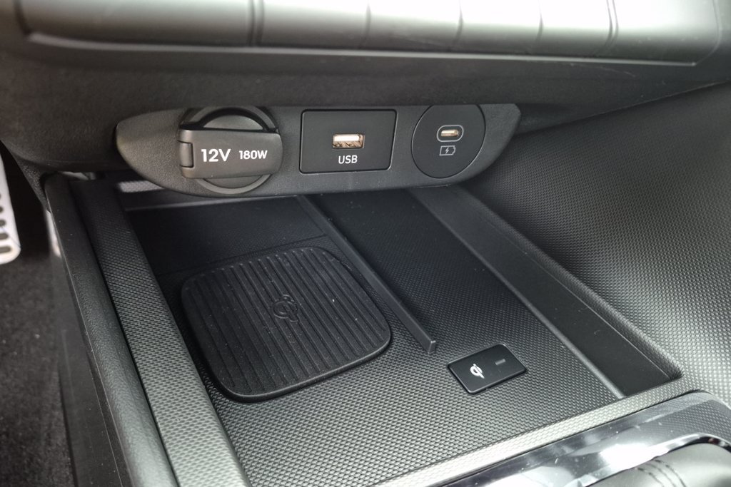 New 2026 Hyundai Elantra SEL Sport FWD image 25