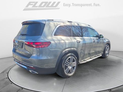 Used 2024 Mercedes-Benz GLS 450 4MATIC image 9