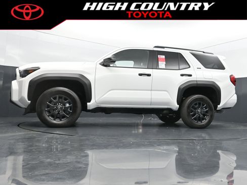 New 2026 Toyota 4Runner SR5 AWD/4WD image 36