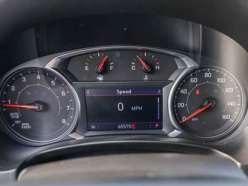 Used 2023 GMC Terrain SLT image 15