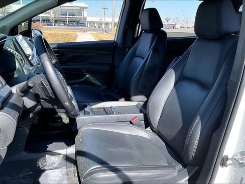 Used 2023 Honda Odyssey Sport image 15