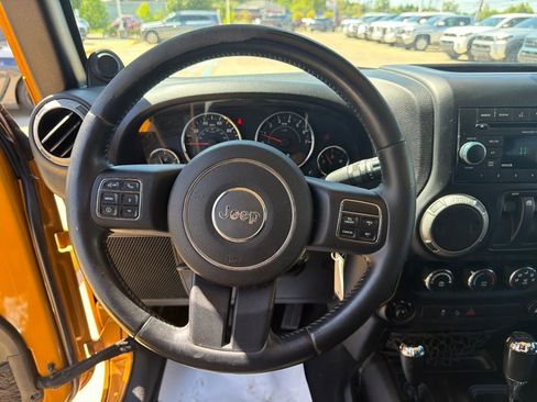Used 2014 Jeep Wrangler Sport AWD/4WD image 13