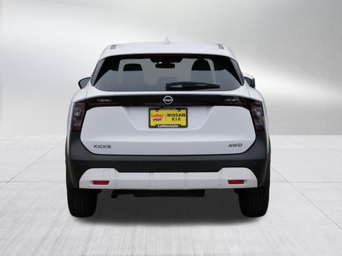 Certified 2025 Nissan Kicks SV w/ Illumination Package image 6