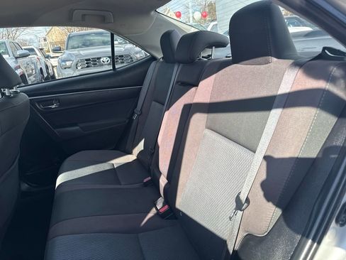 Used 2017 Toyota Corolla LE image 33