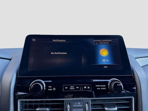 Used 2023 Nissan Armada SL w/ Midnight Edition Package image 9