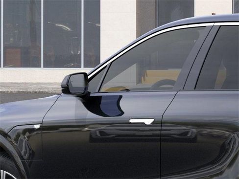 New 2026 Cadillac Lyriq Premium Luxury image 12