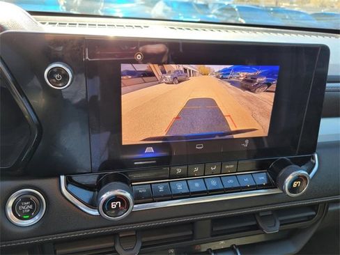 Used 2023 Chevrolet Colorado LT w/ LT Convenience Package image 20