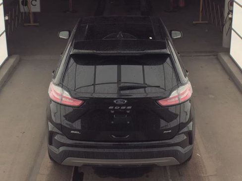 Used 2022 Ford Edge SEL w/ Convenience Package image 14
