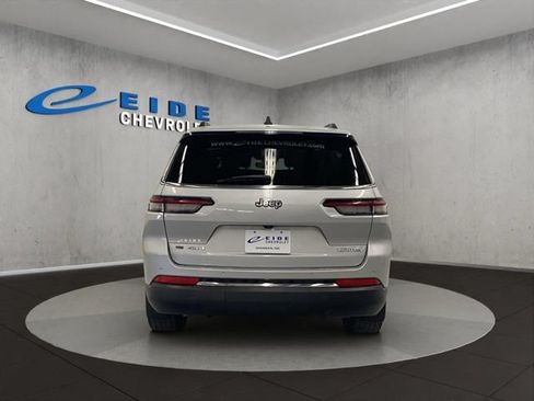 Used 2021 Jeep Grand Cherokee L Limited w/ Trailer Tow Group (B) AWD/4WD image 13