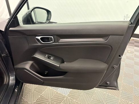 Used 2025 Honda Civic Sport image 14