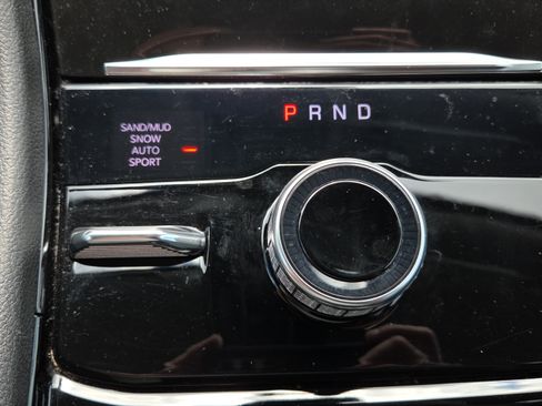 Used 2021 Jeep Grand Cherokee L Limited AWD/4WD image 25