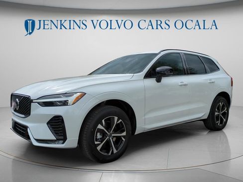 New 2026 Volvo XC60 B5 Core AWD/4WD image 7