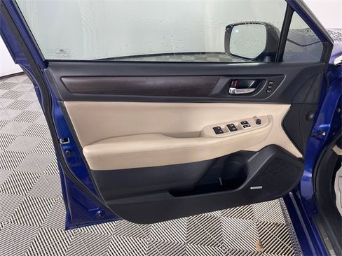 Used 2015 Subaru Legacy 2.5i Limited image 18