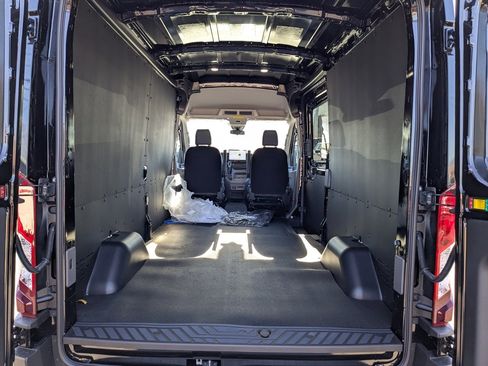 New 2026 Ford Transit 250 148 Medium Roof Extended AWD w/ Load Area Protection Package image 13