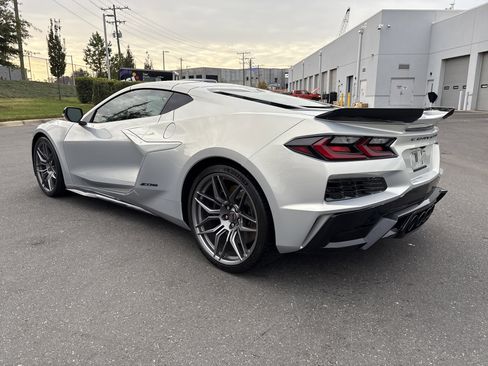 Used 2023 Chevrolet Corvette Z06 w/ Battery Protection Package image 7