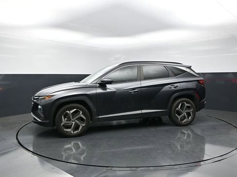 Used 2022 Hyundai Tucson SEL w/ Convenience + Premium Package AWD/4WD image 3