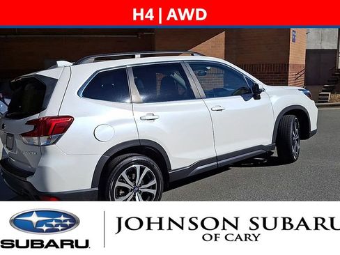 Used 2019 Subaru Forester Limited image 9