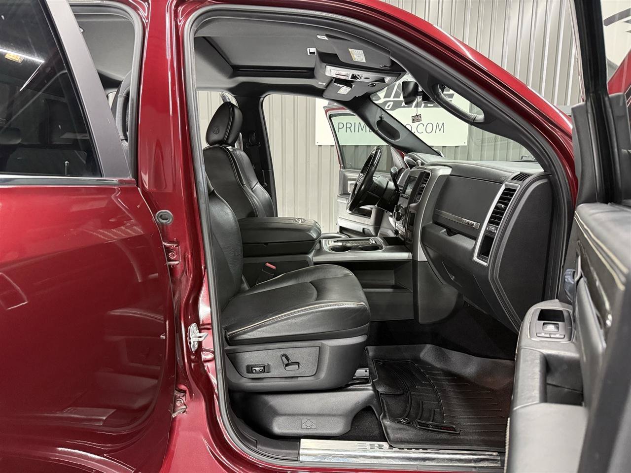 Used 2018 RAM 3500 Laramie Longhorn AWD/4WD image 27