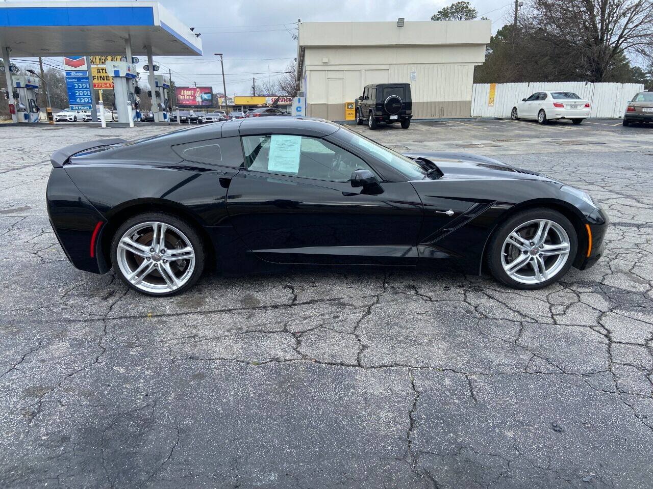 Used 2016 Chevrolet Corvette Stingray Coupe w/ 2LT Preferred Equipment Group RWD image 7