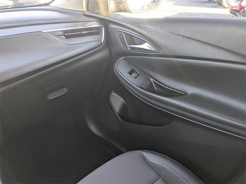Used 2024 Buick Encore GX Preferred image 18