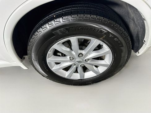 Used 2025 Dodge Durango GT RWD image 11