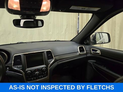 Used 2017 Jeep Grand Cherokee Limited w/ Luxury Group II image 32