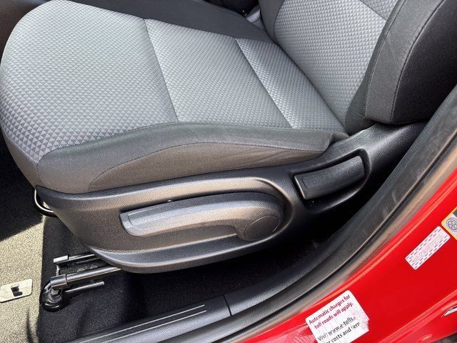 Used 2024 Kia Soul LX w/ Option Group 015 FWD image 16