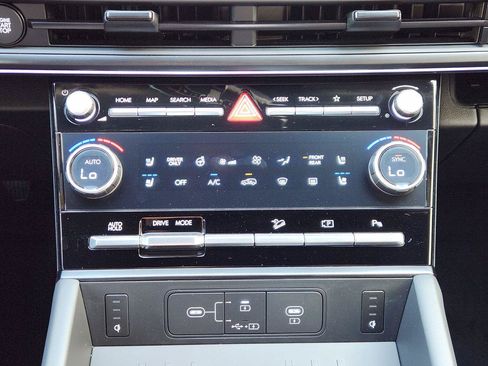 New 2026 Hyundai Santa Fe Calligraphy FWD image 16