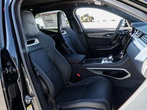 Used 2025 Jaguar F-PACE R-Dynamic S image 18