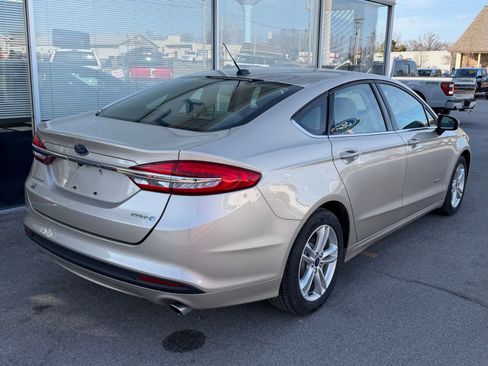 Used 2018 Ford Fusion S image 7