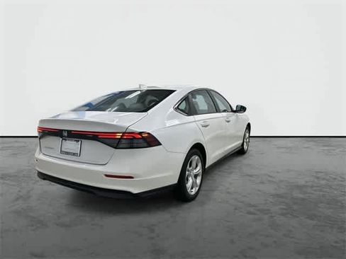 Used 2025 Honda Accord LX image 3